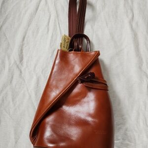 Vera Pelle Italian Leather Backpack Shoulder Bag